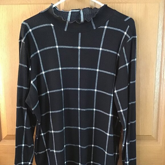 Maurice's Casual top - Picture 1 of 2